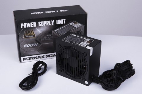 Zasilacz ATX 600W aktywne PFC 12 cm fan 80+Bronze color box