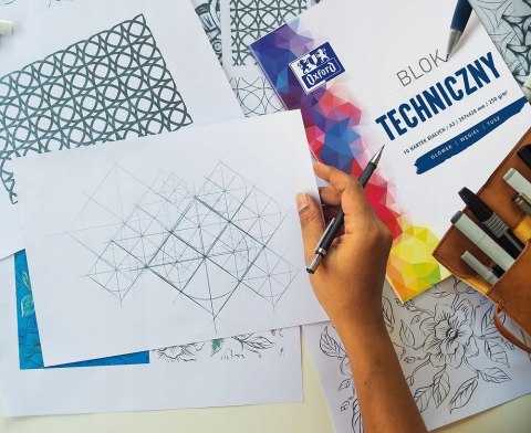 Blok techniczny szkolny A3 biały 10 kartek 250g 400093232 OXFORD Blok techniczny szkolny A3 biały 10 kartek 250g 400093232 OXFORD