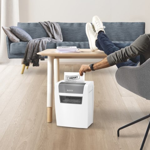 Niszczarka LEITZ IQ Home P4 kosz 15L 80340000 Niszczarka LEITZ IQ Home P4 kosz 15L 80340000