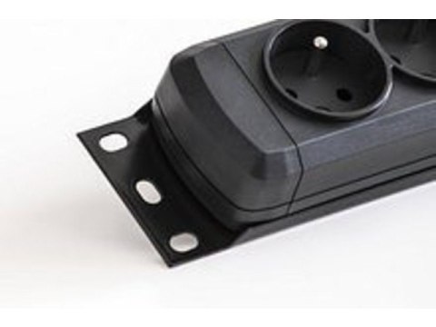 Listwa przeciwprzepięciowa M12/16A Rack 19'' 2.5m czarna (12 gniazd) do montażu pionowego Listwa przeciwprzepięciowa M12/16A Rack 19'' 2.5m czarna (12 gniazd) do montażu pionowego