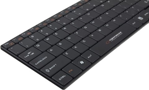 ZESTAW BEZPRZEWODOWY KLAWIATURA SLIM + MYSZ 2,4 GHz EK122K LIBERTY CZARNY ZESTAW BEZPRZEWODOWY KLAWIATURA SLIM + MYSZ 2,4 GHz EK122K LIBERTY CZARNY