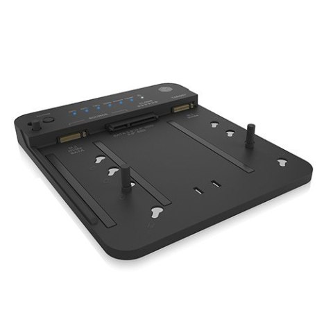 Stacja klonująca i dokująca IB-2913MCL-C31 dla M.2 NVMe SSD i HDD Stacja klonująca i dokująca IB-2913MCL-C31 dla M.2 NVMe SSD i HDD